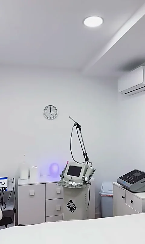 Cabina de tratamiento láser